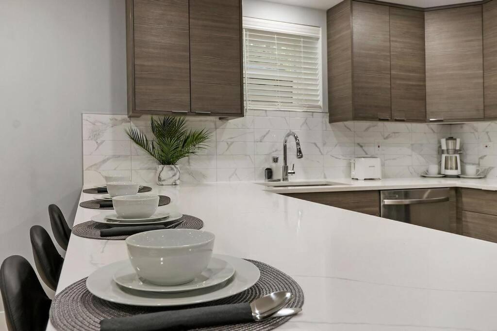 2br Close To Local Cafes & Stores - Magnolia G *