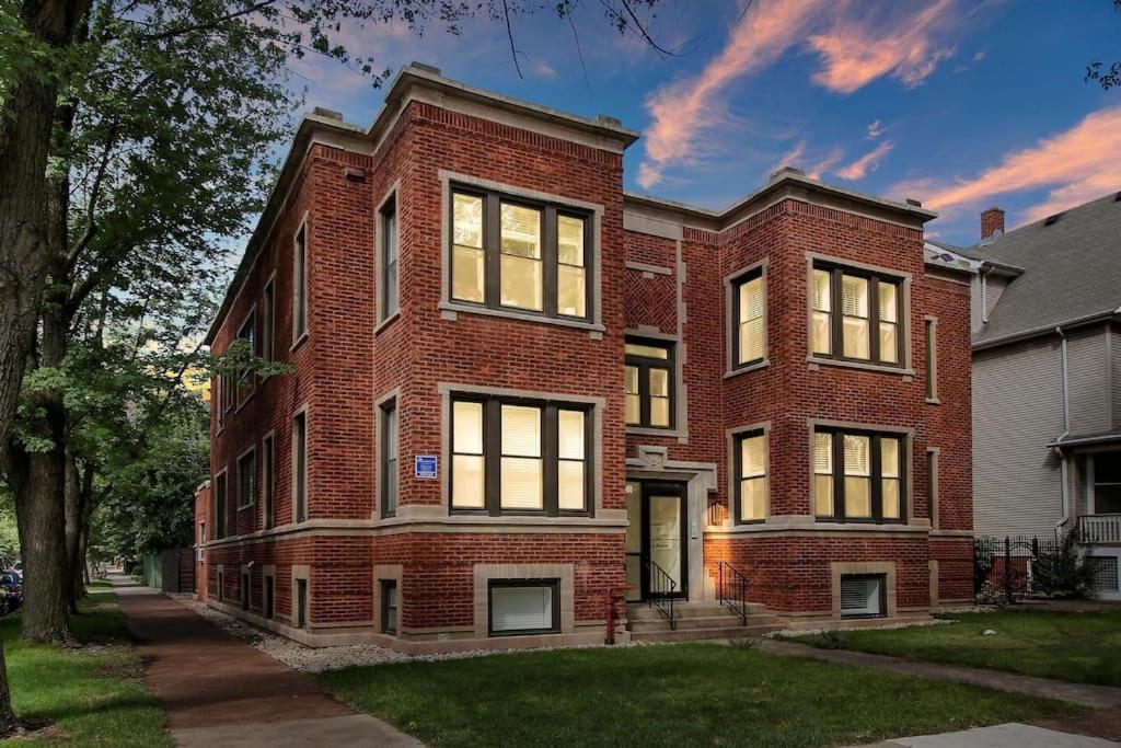 2br Close To Local Cafes & Stores - Magnolia G * Chicago