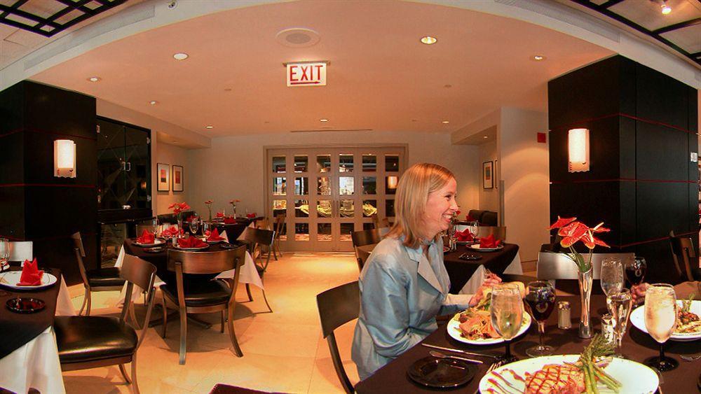 Millennium Knickerbocker Hotel 4*