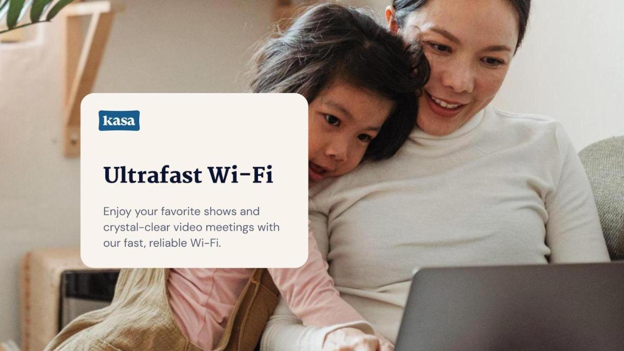 Kasa Magnificent Mile Aparthotel