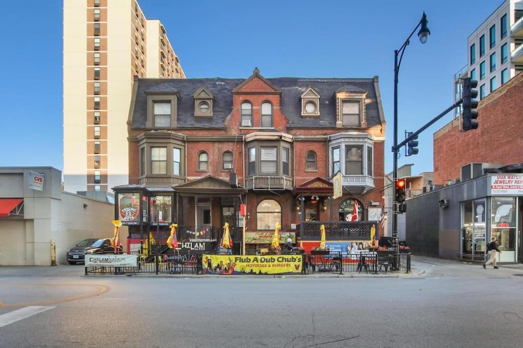 Apartment Well-equipped 4br With In-unit Washer & Dryer - Broadway 2 Chicago