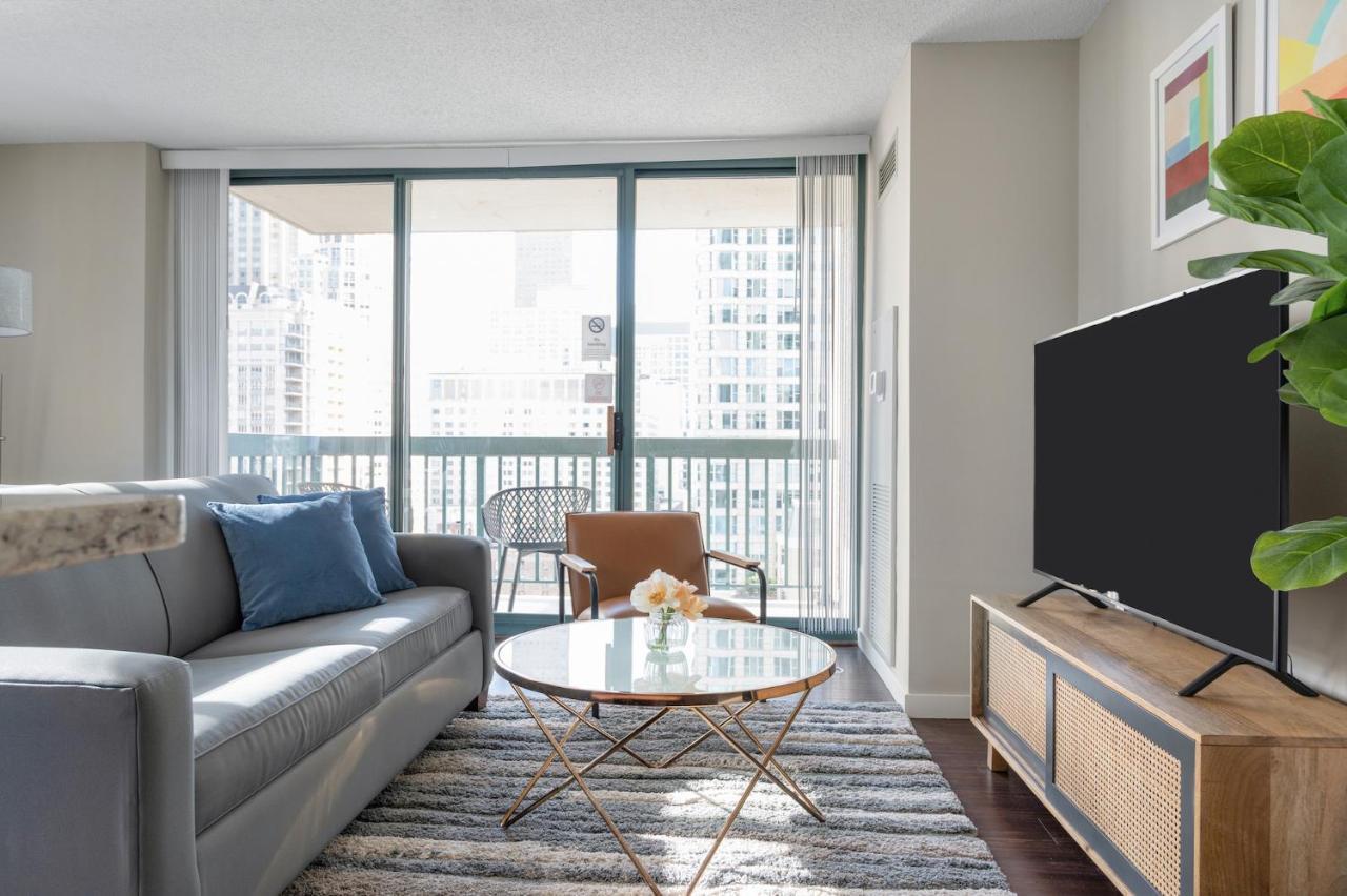 Kasa Magnificent Mile 4*