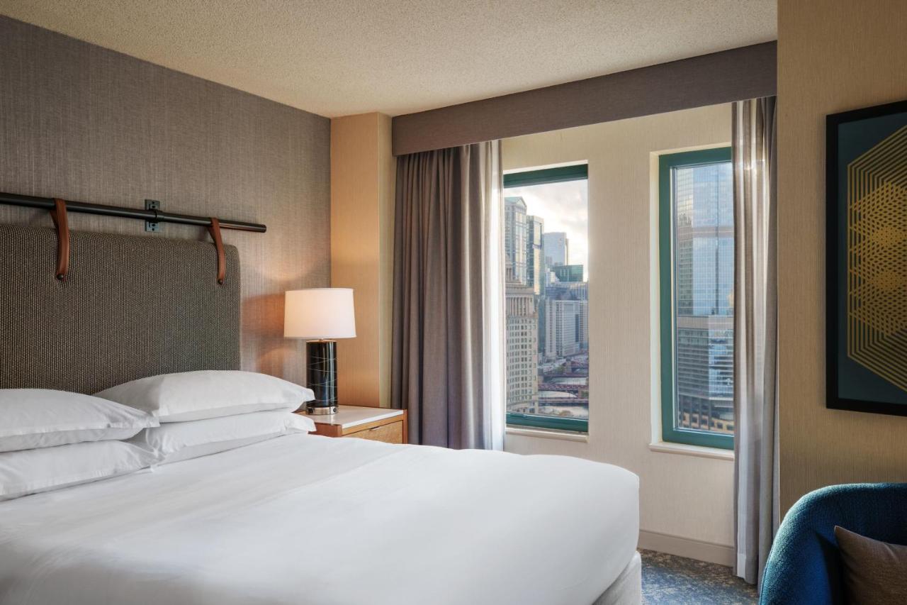 Sheraton Grand Riverwalk Hotel