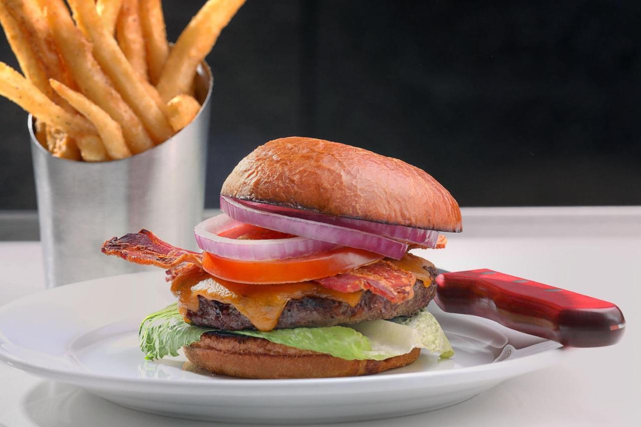 Hotel Downtown, Autograph Collection Chicago