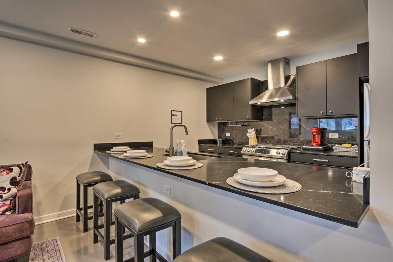 Vacation Near Michigan! Apartment Chicago