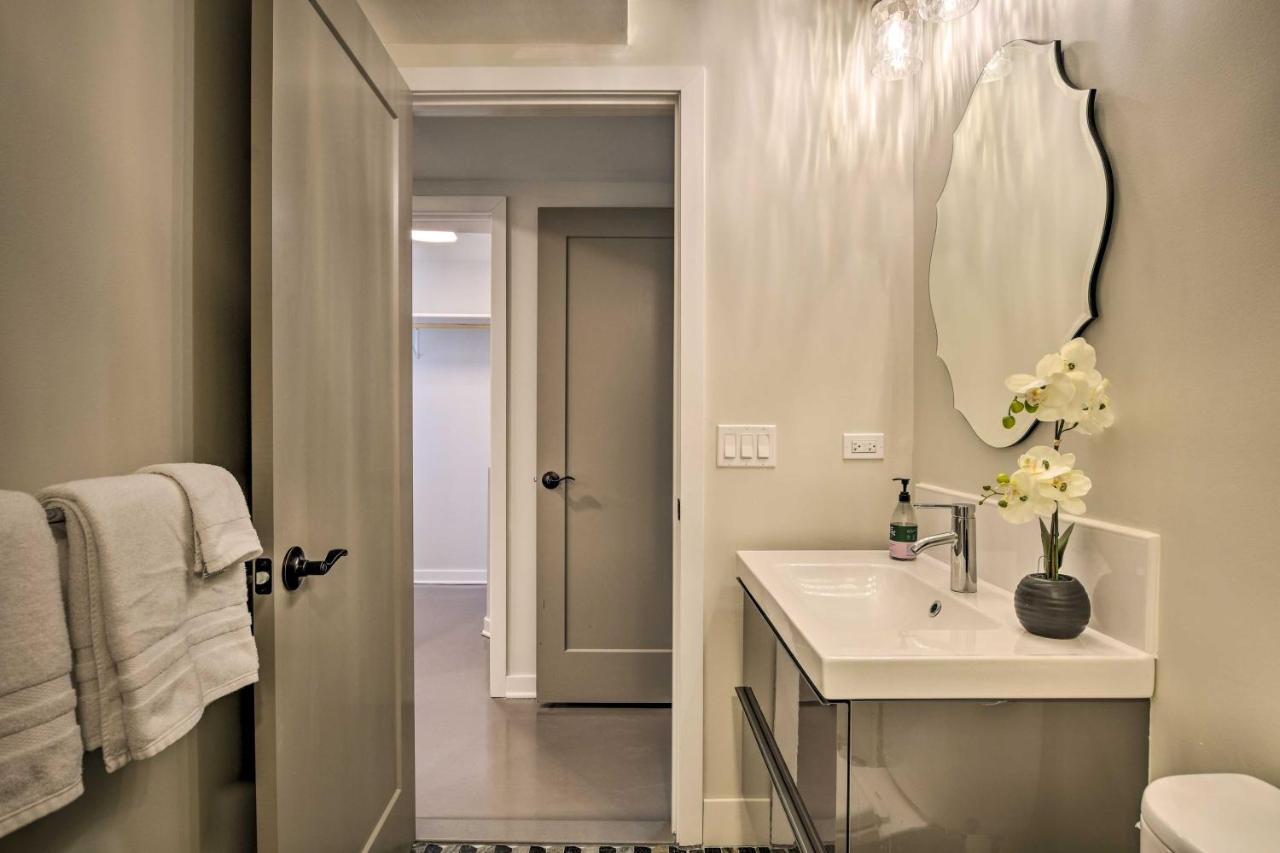 Vacation Near Michigan! Apartment *