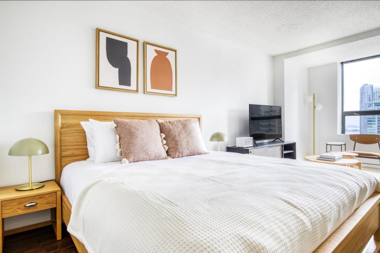 Streeterville Studio W Gym Pool Nr Navy Pier Chi-410 * Chicago