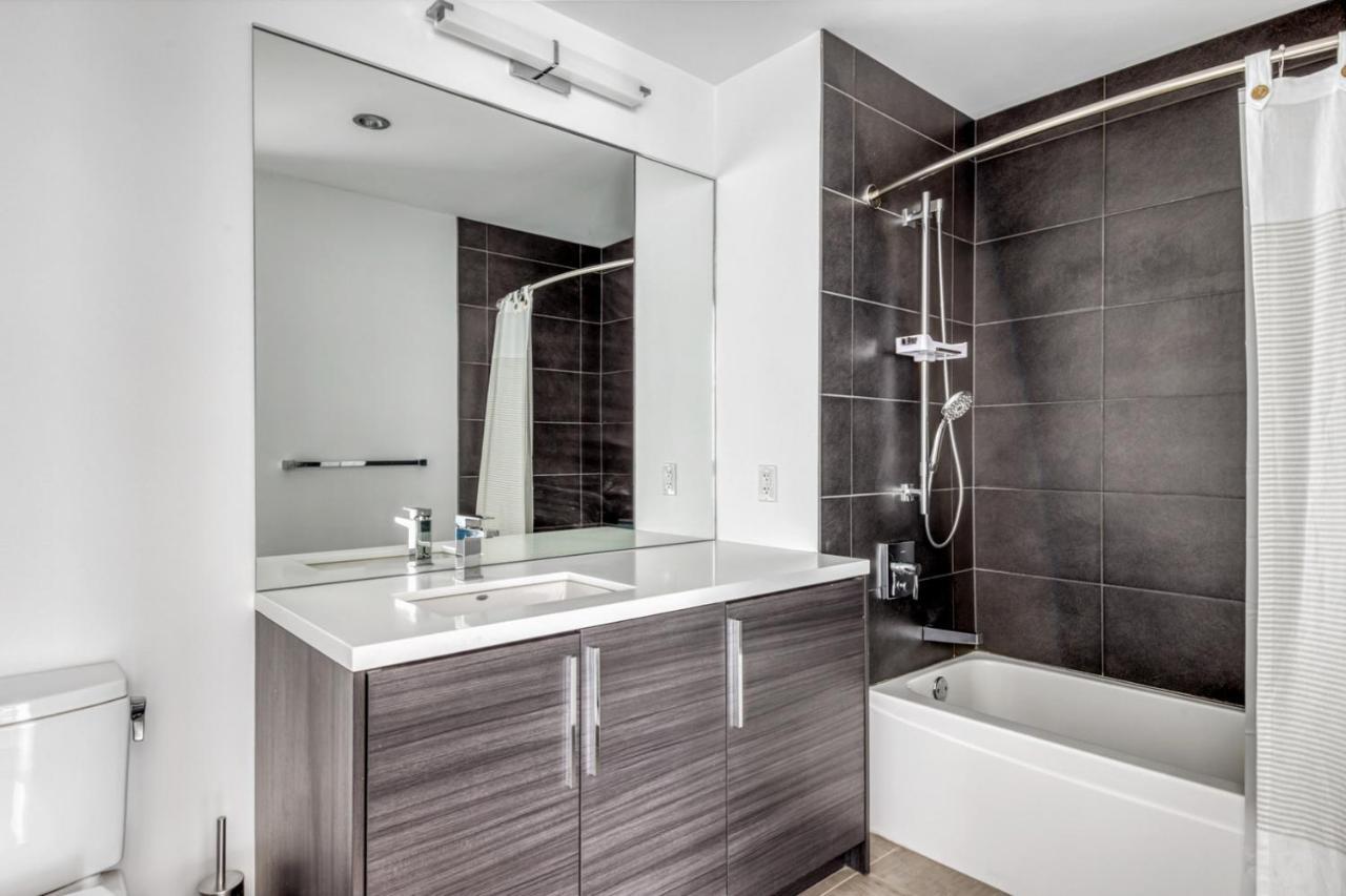 Near North 1br W Gym Lounge Nr Shopping Chi-579 *