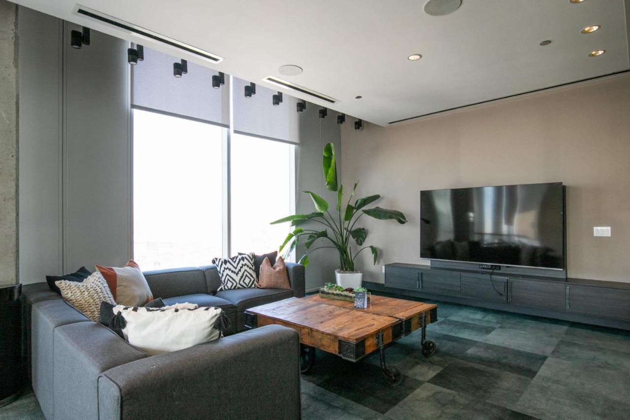 Near North 1br W Gym Lounge Nr Shopping Chi-579 *