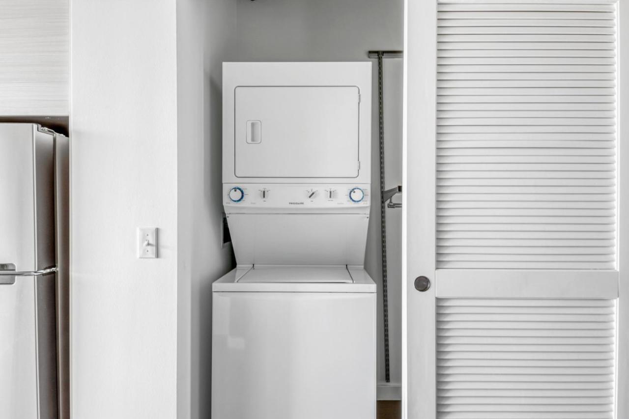Near North 1br W Gym Lounge Nr Shopping Chi-579 Chicago