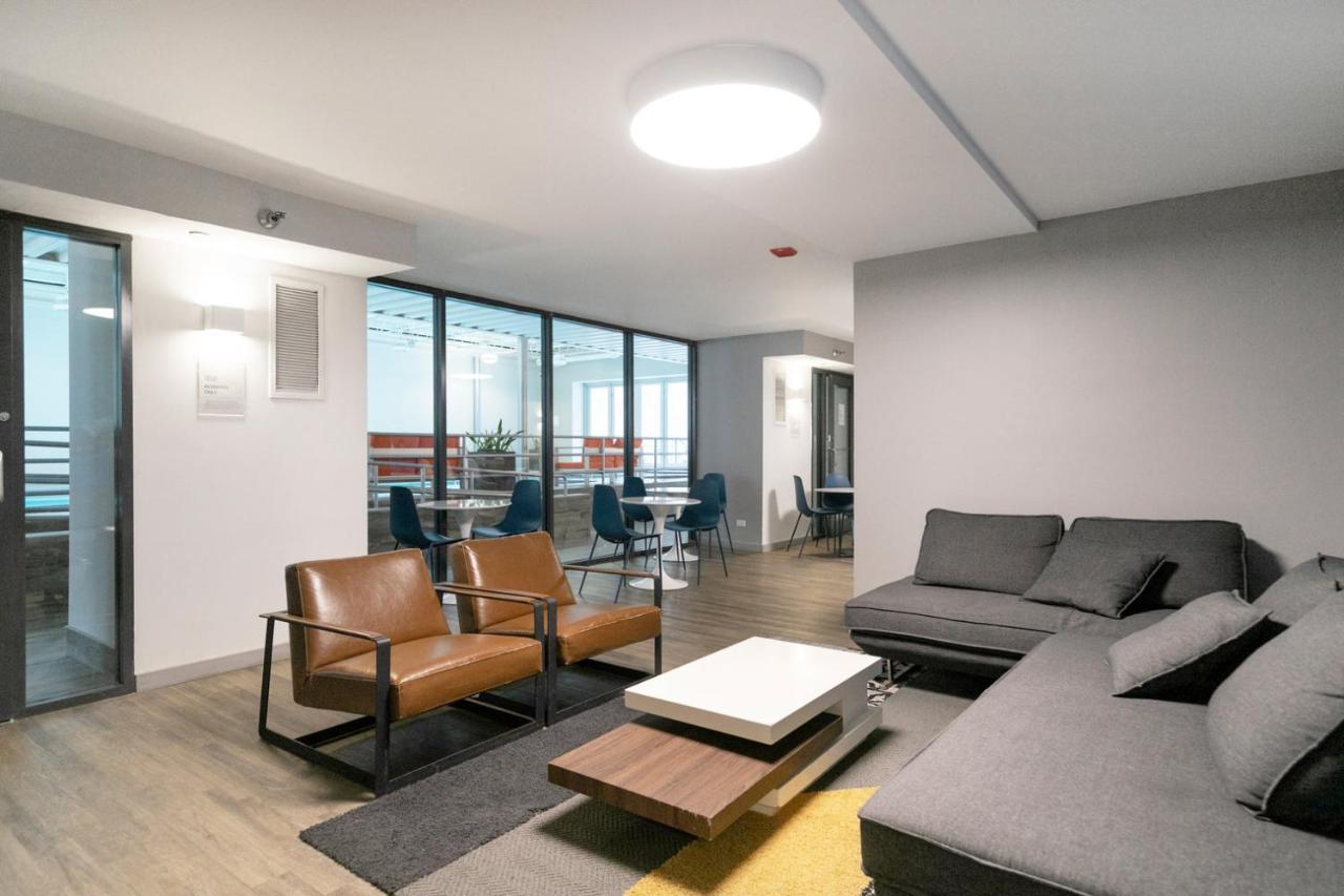 Streeterville W Pool Gym Nr Park Chi-581 Apartment *