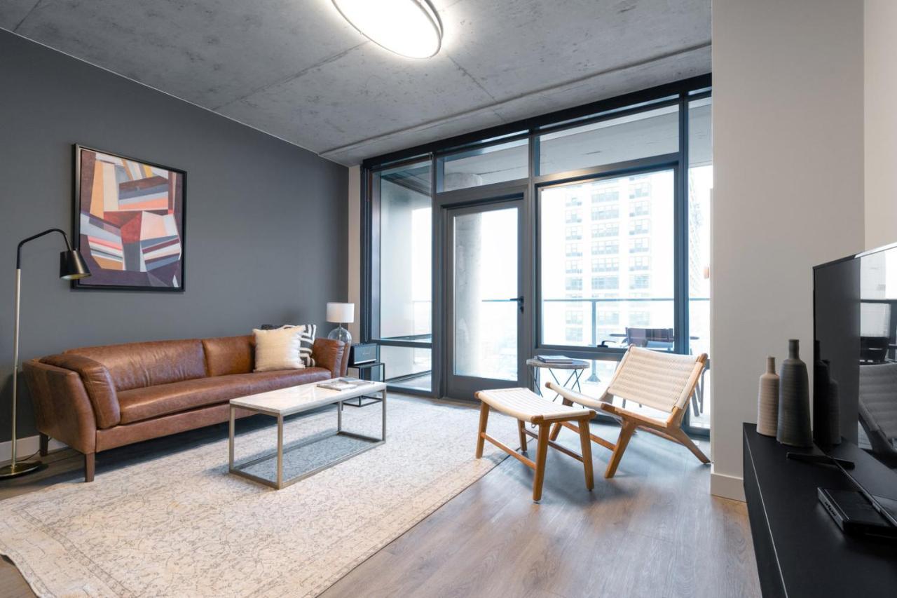 Lakeview 1br W Wd Gym Nr Lakefront Trail Chi-203 Chicago