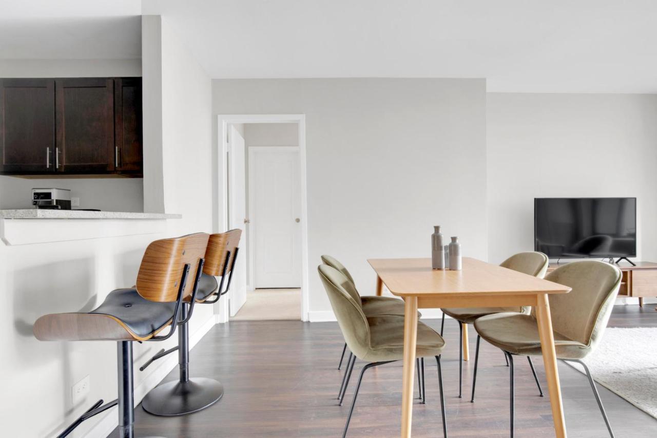 Streeterville 2br W Deck Gym Nr Park Chi-589 Apartamento *