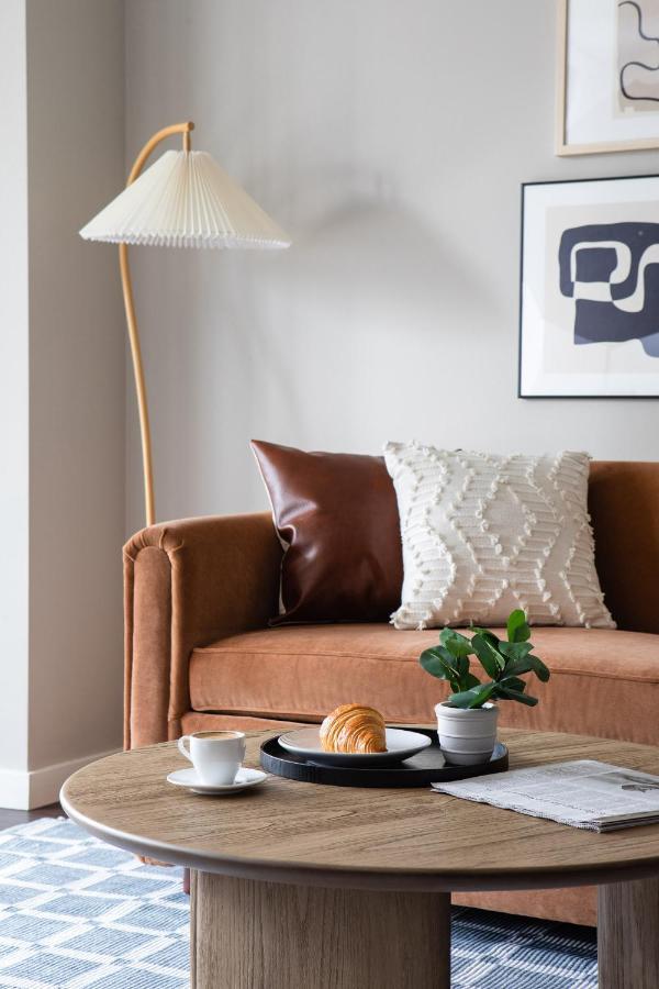 Kasa Magnificent Mile Aparthotel 4*