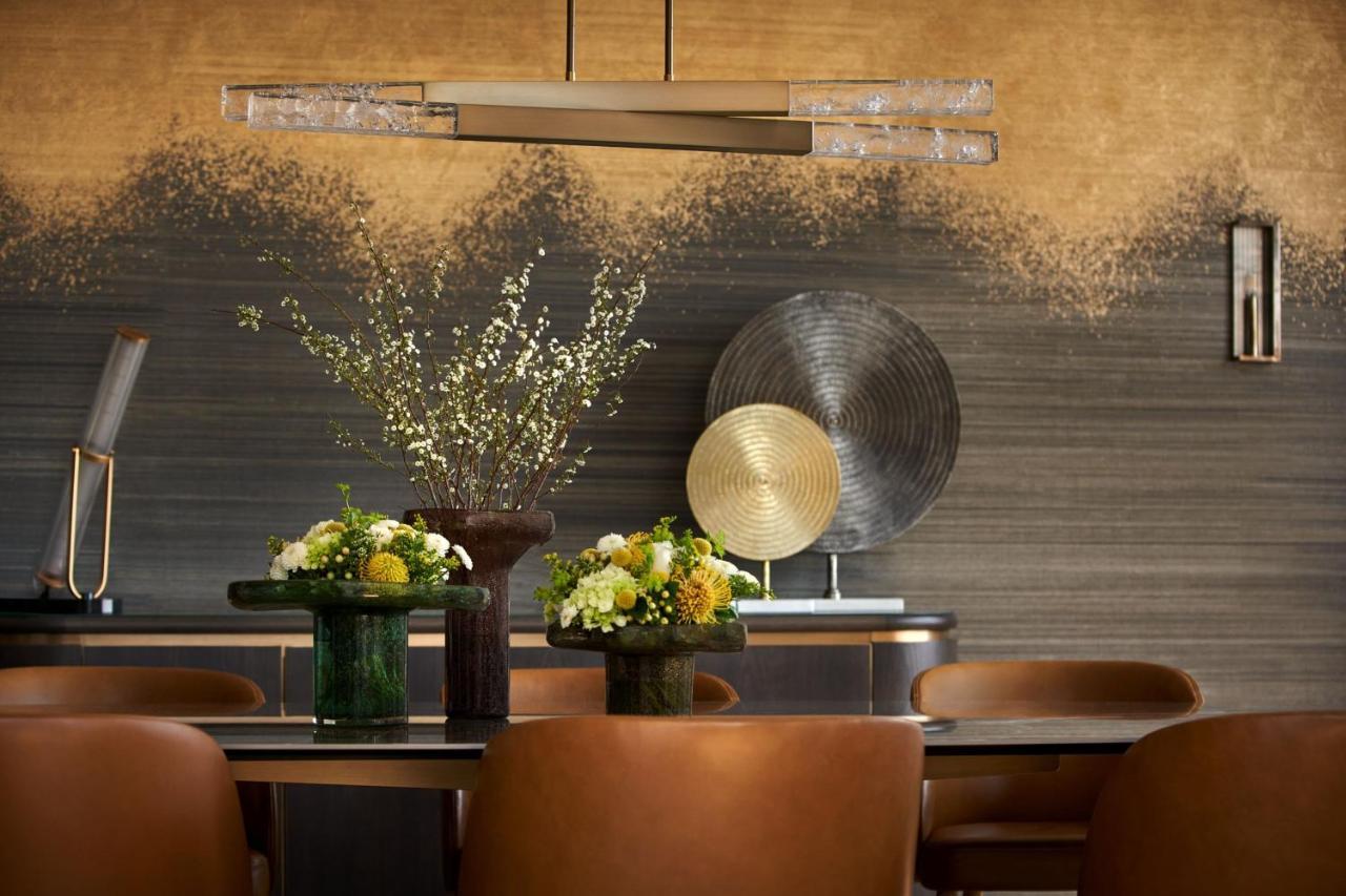 The Ritz-carlton, 5*