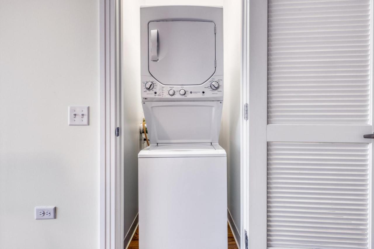 W Loop 2br W Gym Pool In Heart Of Greektown Chi-561