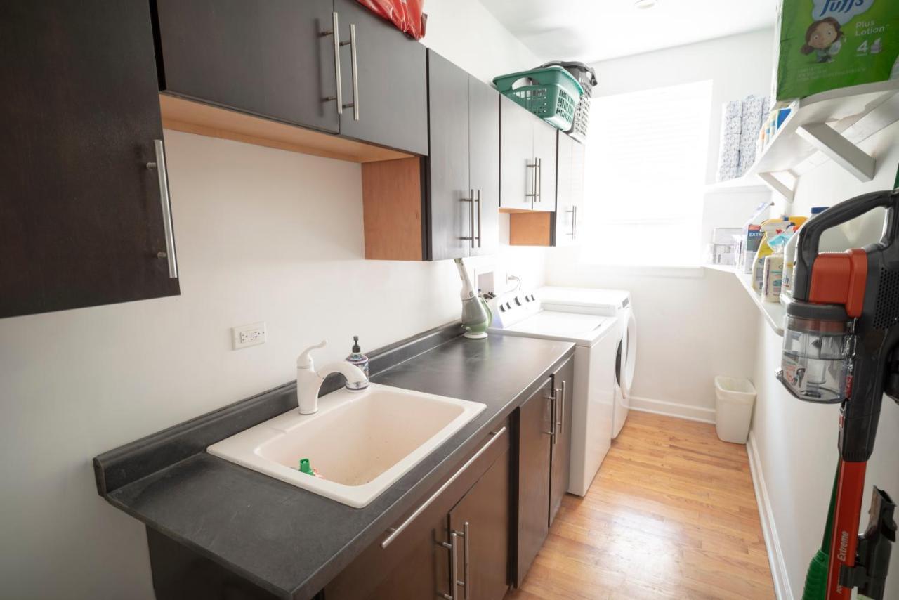 Appartement Club Salon Sleeps 10-20 Free Parking & Tv *