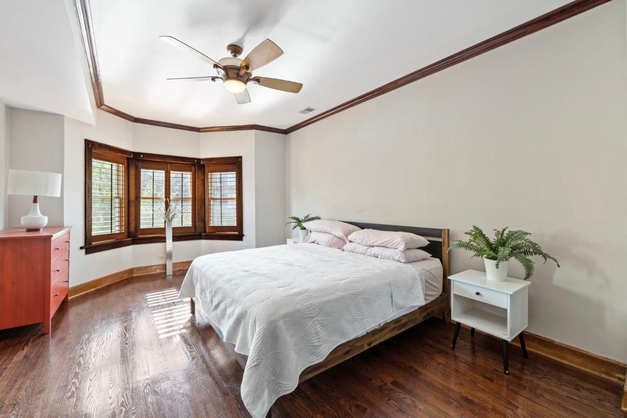 Lavish Near & Downtown #2 Apartamento *