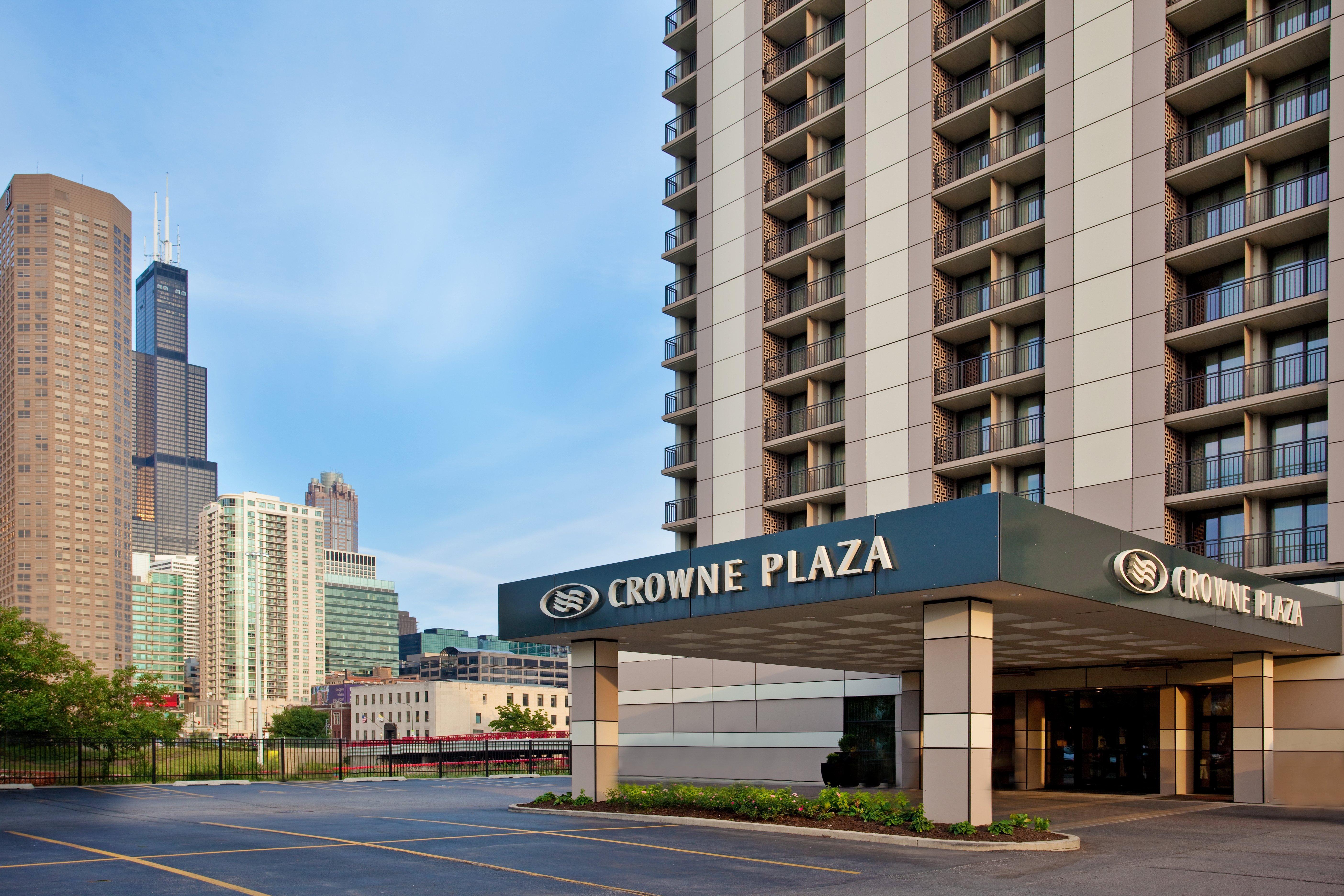 Crowne Plaza - West Loop By Ihg 3*