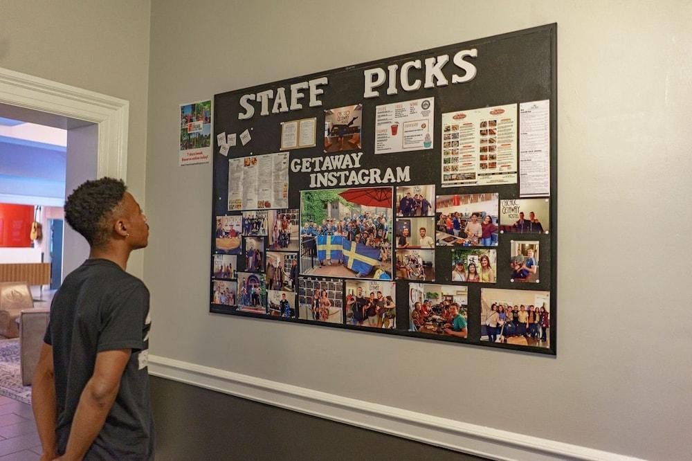 Getaway Hostel Chicago