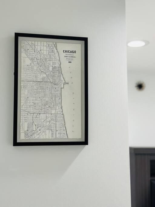 Beautifully Renovated House 10 Mins From Downtown Hébergement de vacances Chicago
