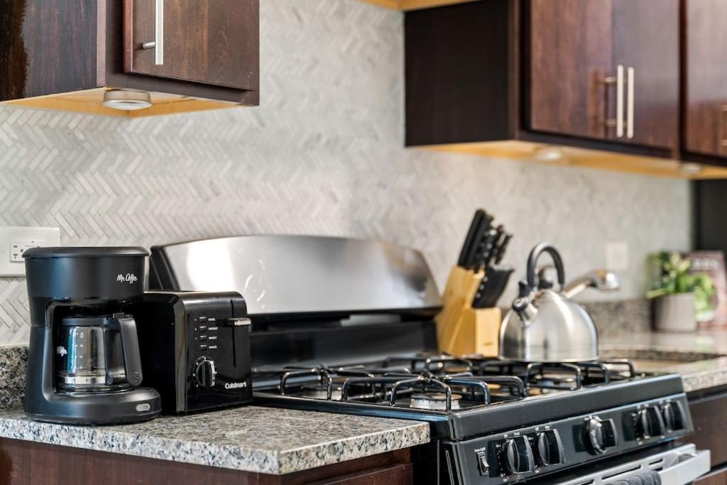 Apartamento 1-bedroom Chic With Laundry - Brompton 55-57 Rep