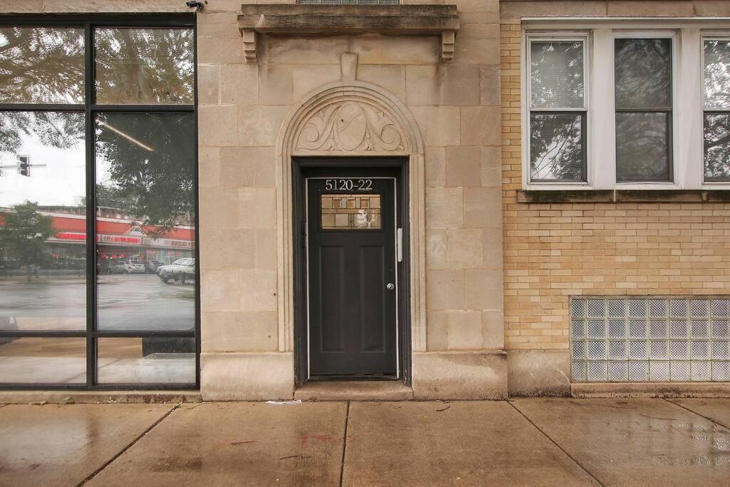 Modern & Furnished 2br With In-unit Laundry - Sunnyside 2e Apartment *