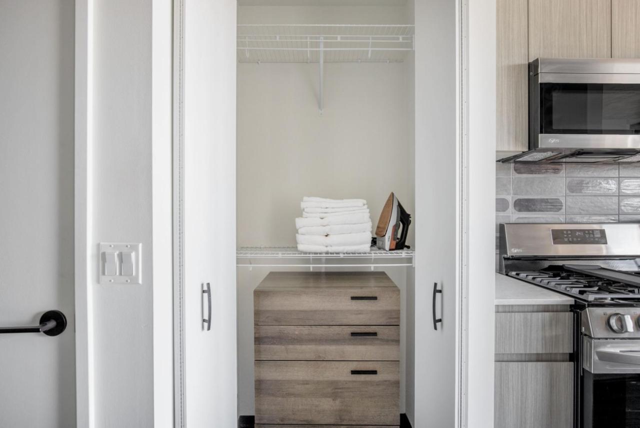 West Loop Jr 1br W Rooftop Dog Run Nr I-90 Chi-967 * Chicago