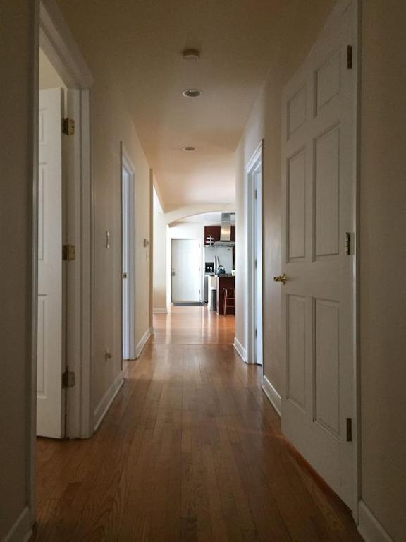 Wrigleyville Away From Home! 5 Mins From Downtown! Steps From Lake!! Cozy! Appartement Chicago