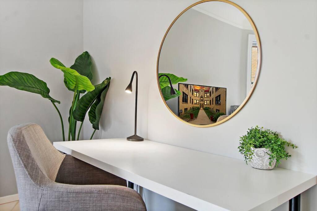 Apartment 1br Vibrant & Inviting In - Montrose 2e