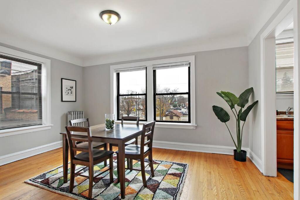 1br Vibrant & Inviting In - Montrose 2e Apartment *