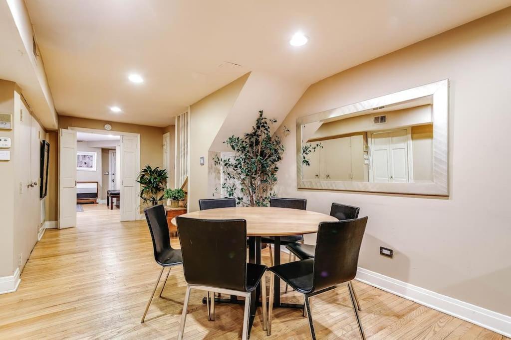 Brownstone In Gold Coast * Chicago