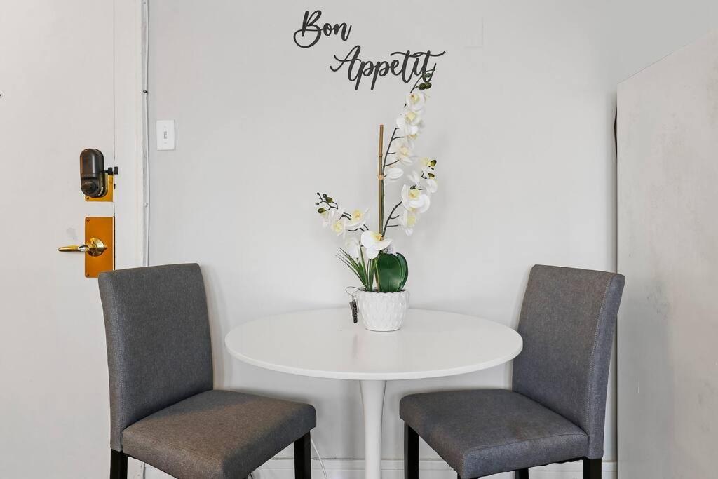 1br Stylish & Modern - Kenwood 508 Rep Apartment