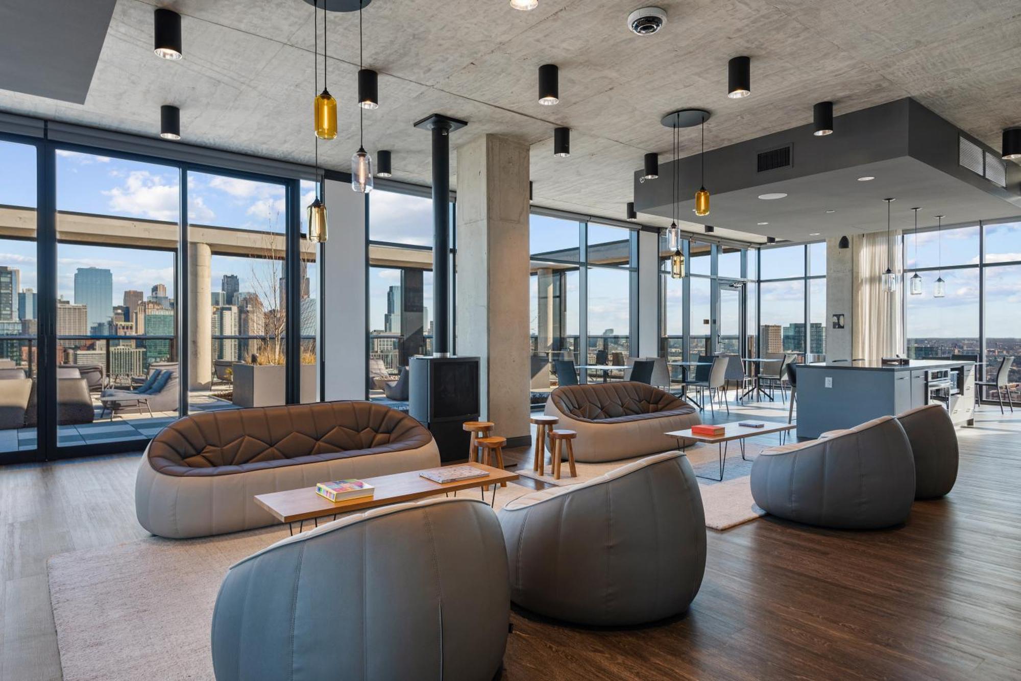 Fulbrix Bright Designer With West Loop Views * Chicago