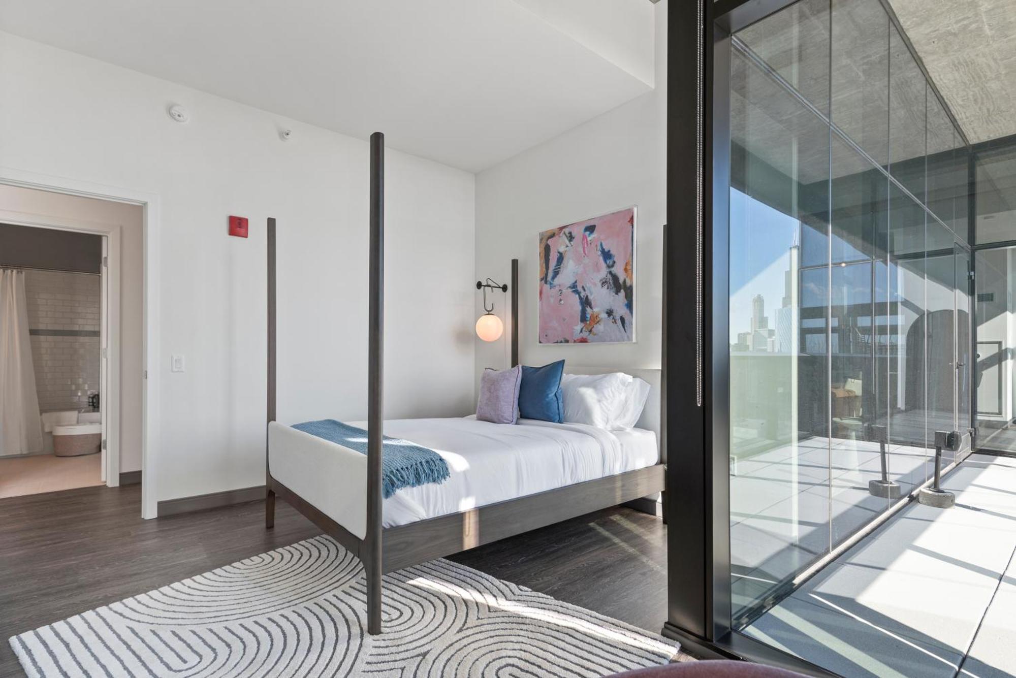 Fulbrix Bright Designer With West Loop Views * Chicago