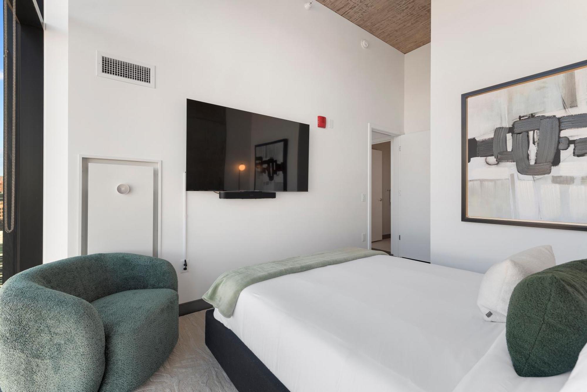 Apartment Fulbrix Bright Designer With West Loop Views Chicago