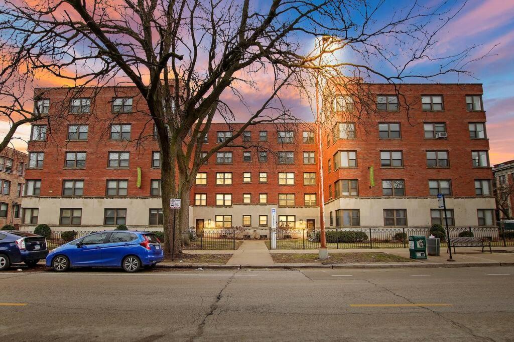 Apartment 1br Bright And Airy In Hyde Park - Hyde Park 109 And 209 Rep Chicago
