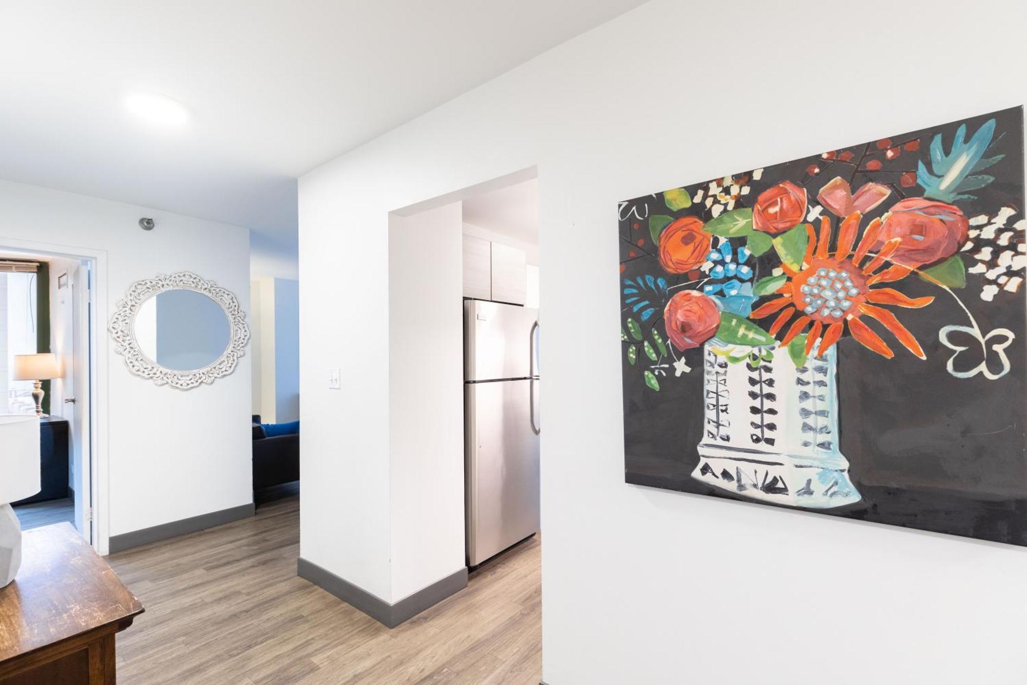 Envitae 3br Luxury Corner Loft With Navy Pier Views