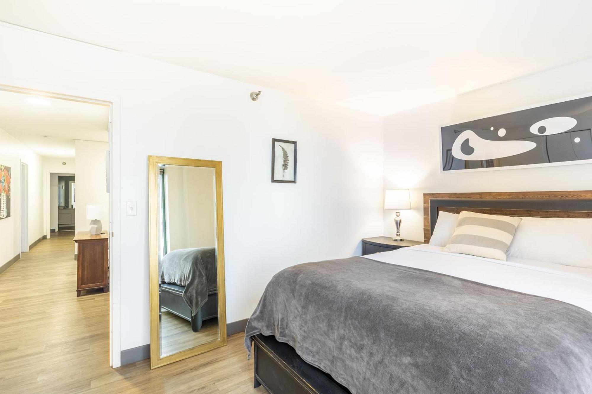 Apartment Envitae 3br Luxury Corner Loft With Navy Pier Views Chicago