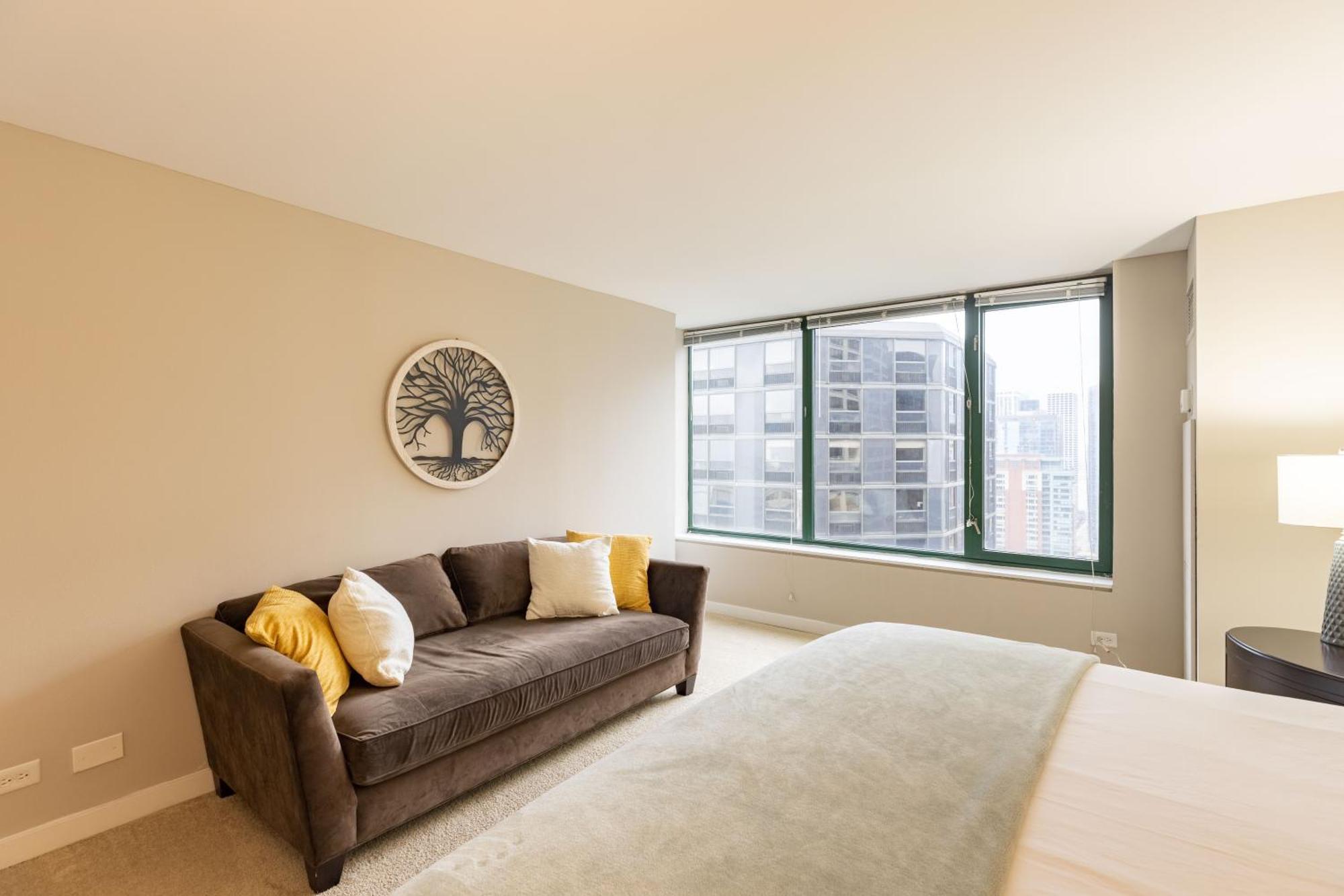 Apartment Captivating With Pier Views, Pool And Gym *