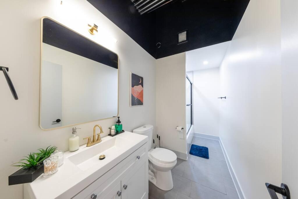 Spacious 5Br Luxury Suite Perfect For Groups With Gym Access And Optional Parking Near Mccormick Place, Grant Park And Soldier Field *