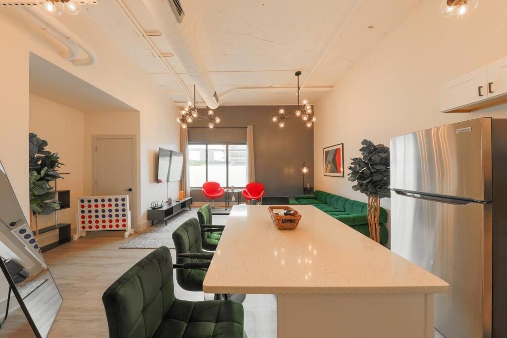 Spacious 5Br Luxury Suite Perfect For Groups With Gym Access And Optional Parking Near Mccormick Place, Grant Park And Soldier Field * Chicago