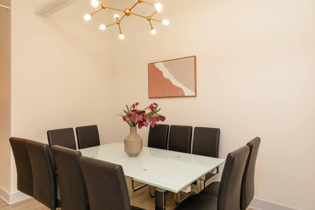 Apartment Spacious 5Br Luxury Suite Perfect For Groups With Gym Access And Optional Parking Near Mccormick Place, Grant Park And Soldier Field *