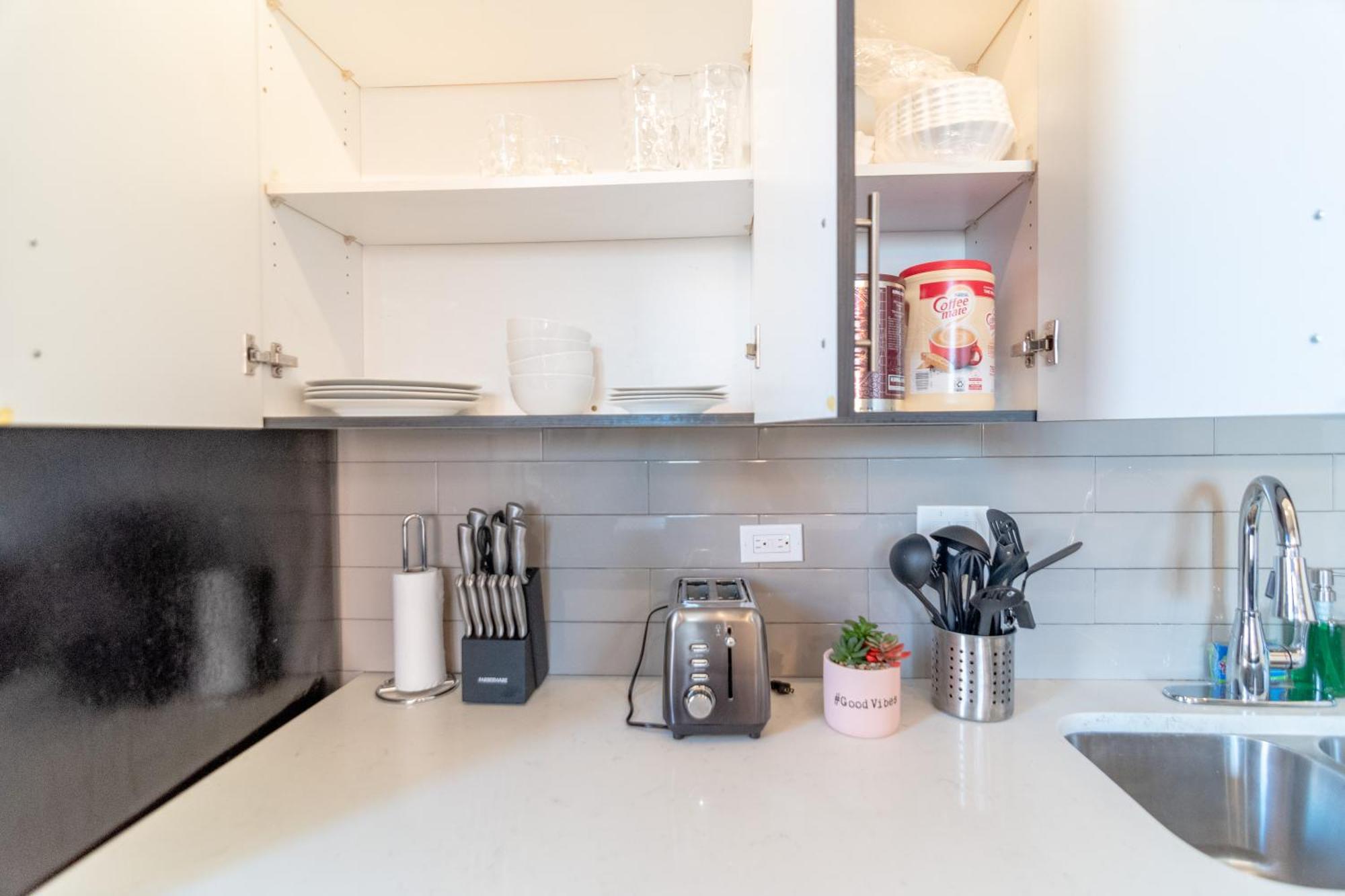 Mccormick Place 3br-2ba With Optional Parking - Sleeps 8 Appartement *