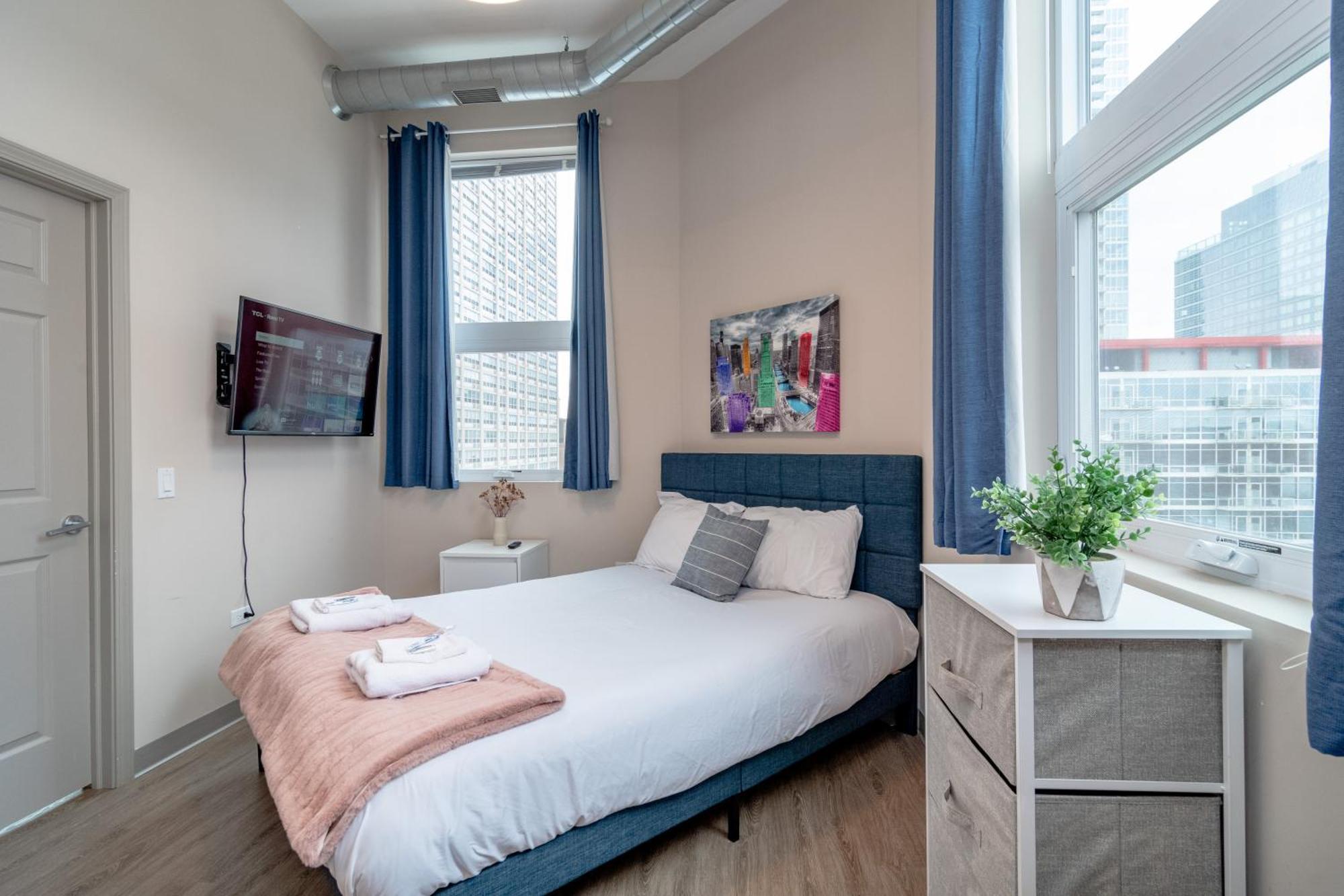Chic South Loop 2br With Gym And Optional Parking Near Grant Park, Mccormick Place, Museum Campus & Downtown Apartment Chicago