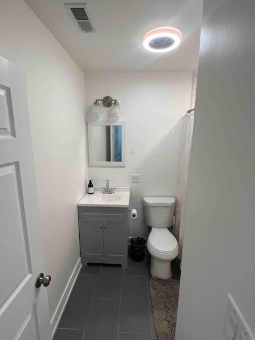 Apartment Lovely 3-bedroom In Bronzeville