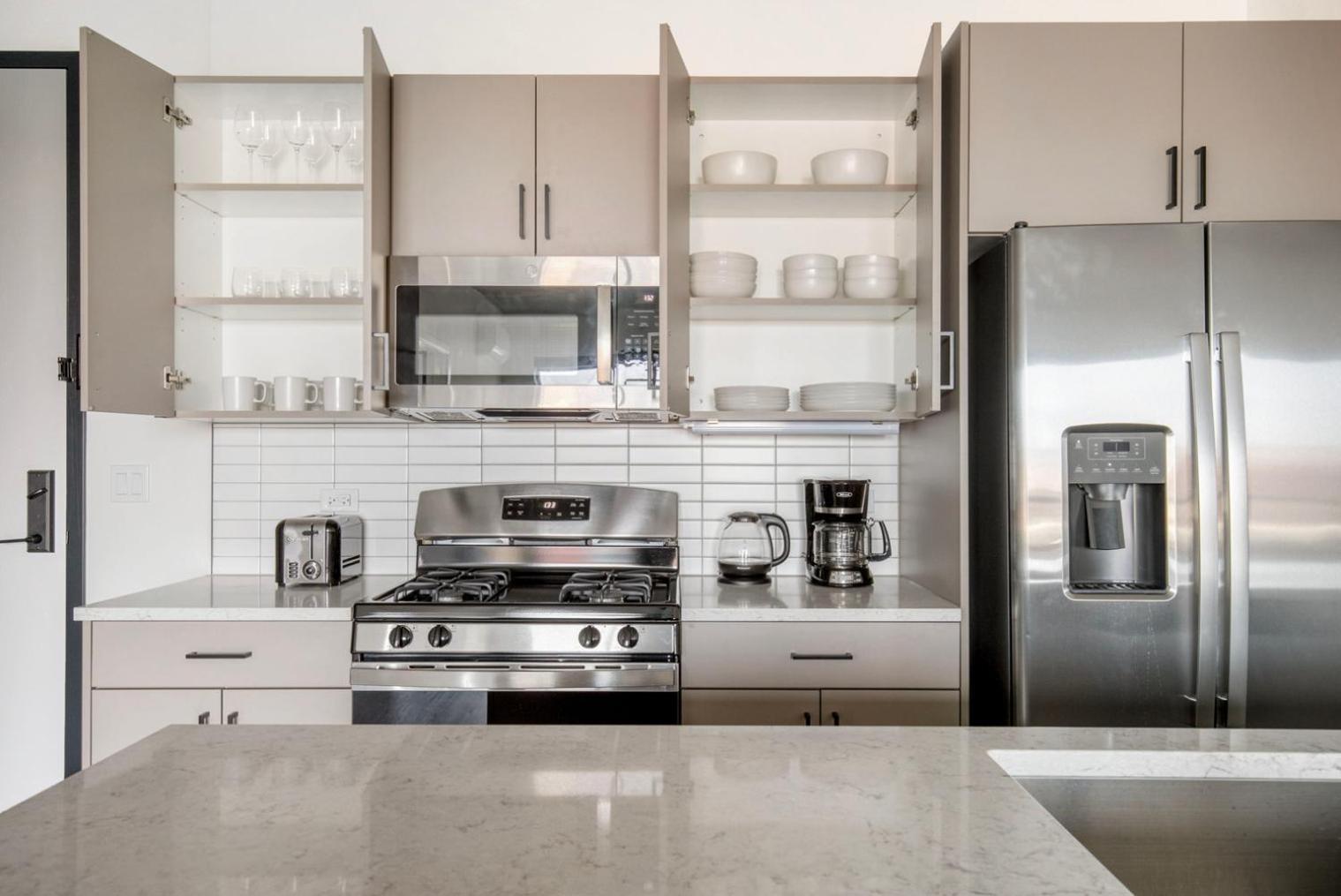 River North 1br Nr Riverwalk W Yoga Chi-1040 * Chicago