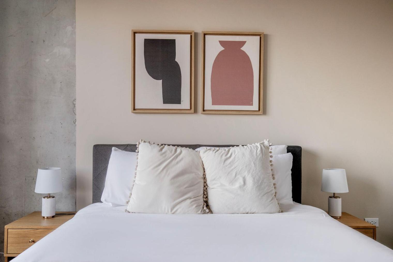 River North 1br Nr Riverwalk W Yoga Chi-1040