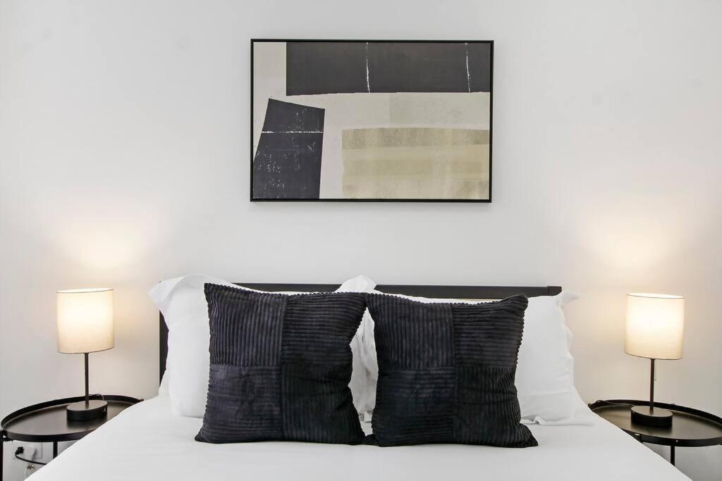 1br Modern In - Del Prado 811