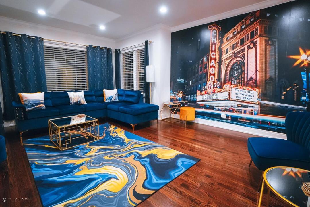Apartment The Blue Golden Luxury Modern 3- Bedroom In